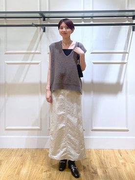 「アイテム（ベスト）」を使った、apartby32さん（レディース・168cm・20代）の秋コーディネート