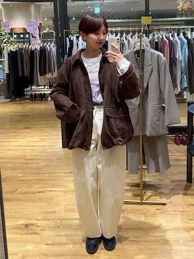 「アイテム（チノパンツ）」を使った、apartby32さん（レディース・168cm・20代）の秋コーディネート