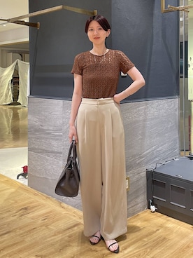 「A part by（アパートバイ）のイージーストレートパンツ（スラックス、ベージュ系）」を使った、apartby32さん（レディース・168cm）の夏コーディネート