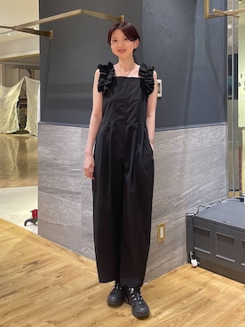 「A part by（アパートバイ）のSTELLAサロペット（サロペット/オーバーオール、ブラック系）」を使った、apartby32さん（レディース・168cm）の夏コーディネート