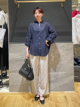「A part by（アパートバイ）のルランゼフィールリネンシャツ（シャツ/ブラウス、ブルー系）」を使った、apartby32さん（レディース・168cm）の春コーディネート