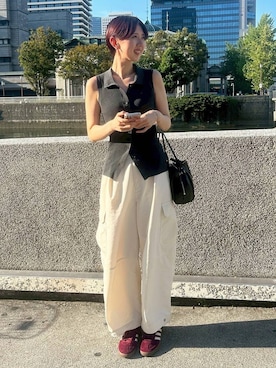 「アイテム（カーゴパンツ）」を使った、apartby32さん（レディース・168cm・20代）の秋コーディネート