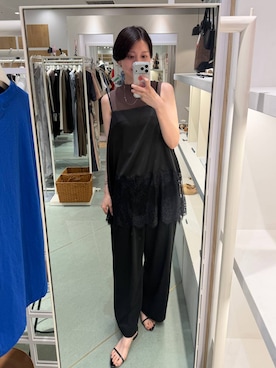 「Andemiu（アンデミュウ）のサテンレースキャミ（シャツ/ブラウス、ブラック系）」を使った、apartby32さん（レディース・168cm）の夏コーディネート