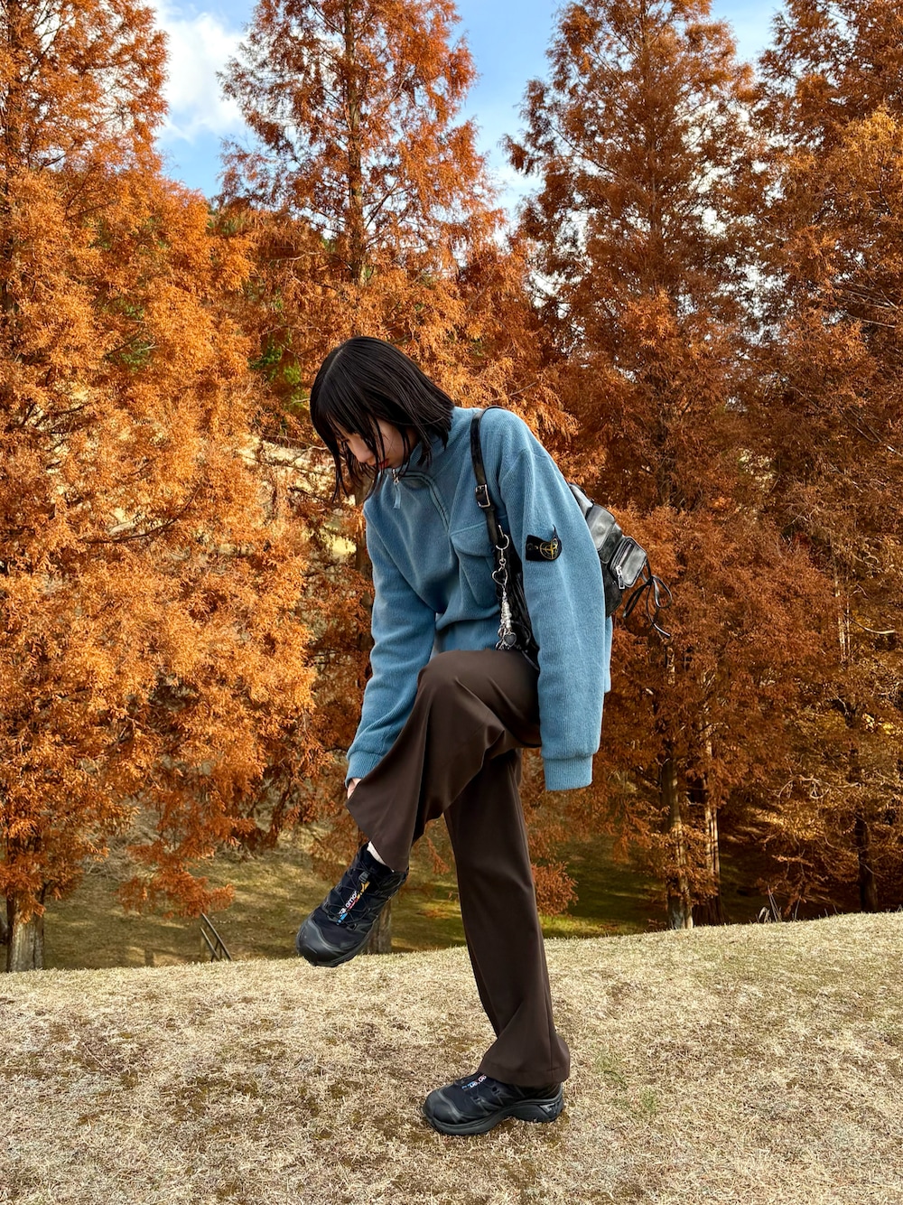 STONE ISLANDのニット/セーターを使ったレディース人気ファッション