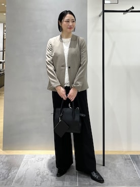 「アイテム（スーツジャケット、ブラウン系）」を使った、shihoさん（レディース・160cm）の冬コーディネート