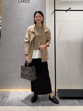 「INDIVI（インディヴィ）の【撥水／UVケア】スタンドカラーブルゾン（ブルゾン、ベージュ系）」を使った、shihoさん（レディース・161cm）の秋コーディネート