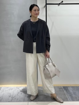 「TAKEO KIKUCHI（タケオキクチ）のアイテム（パンツ）」を使った、shihoさん（レディース・160cm）の春コーディネート