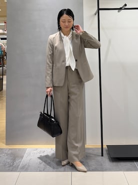 「INDIVI（インディヴィ）の【洗える／通勤／スーツ】メランジストレッチ ノーカラージャケット（ノーカラージャケット、ブラウン系）」を使った、shihoさん（レディース・161cm）の秋コーディネート