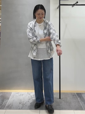 「INDIVI（インディヴィ）のアイテム」を使った、shihoさん（レディース・160cm）の春コーディネート