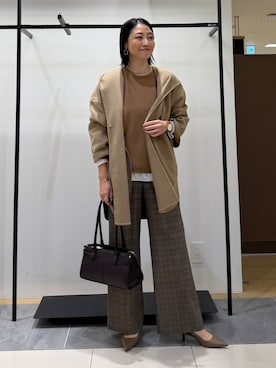 「INDIVI（インディヴィ）の【ウール混／配色／ゆったり】ミドル丈リバーフーディコート（その他アウター、イエロー系）」を使った、shihoさん（レディース・161cm）の秋コーディネート