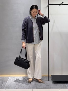 「INDIVI（インディヴィ）の【ミラノリブ編み】ジップニットブルゾン（カーディガン/ボレロ、グレー系）」を使った、shihoさん（レディース・161cm）の秋コーディネート