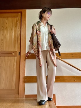 「アイテム（ストール/ショール）」を使った、youさん（レディース・158cm）の秋コーディネート