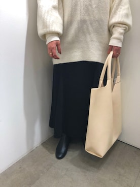 「SENSE OF PLACE by URBAN RESEARCH(センスオブプレイスバイアーバンリサーチ)のアイテム(ニット/セーター、ホワイト系)」を使った、kyoka522さん(レディース・150cm)の冬コーディネート