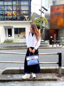 「ARMANI EXCHANGE（アルマーニエクスチェンジ）の【A|X アルマーニ エクスチェンジ】ボリュームソール　レースアップスニーカー（スニーカー、ホワイト系）」を使った、Fuji☺︎Kさん（レディース・154cm）の春コーディネート