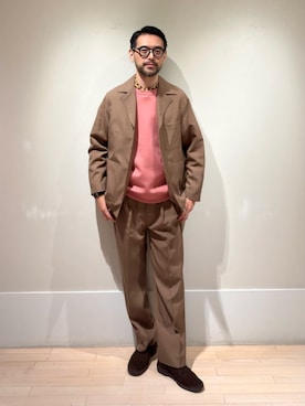 「アイテム（バンダナ/スカーフ）」を使った、Mashio_TOMORROWLANDさん（メンズ・175cm）の秋コーディネート