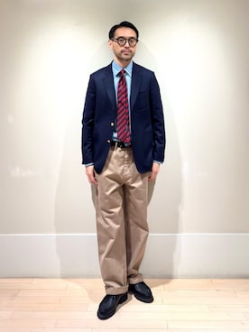 「アイテム（ネクタイ、レッド系）」を使った、Mashio_TOMORROWLANDさん（メンズ・175cm）の秋コーディネート