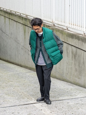 「COLEMAN（コールマン）のアイテム（ジャケット/アウター）」を使った、おひげめがね。さん（メンズ・170cm）の秋コーディネート