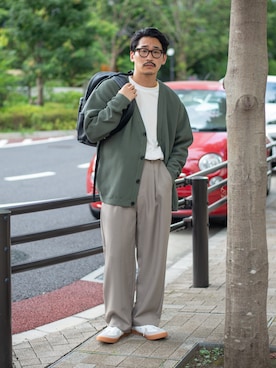 「アイテム（その他パンツ、ブラウン系）」を使った、おひげめがね。さん（メンズ・170cm）の秋コーディネート