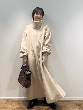 「BABYLONE（バビロン）のサイドゴアレザーブーツ（ブーツ）」を使った、のんさん（レディース・162cm）の秋コーディネート