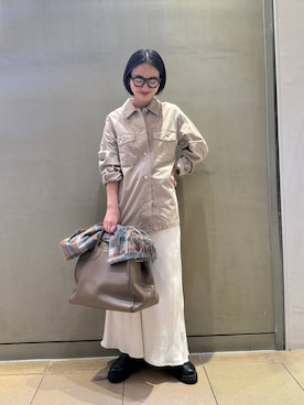 「BABYLONE（バビロン）のサイドゴアレザーブーツ（ブーツ）」を使った、のんさん（レディース・162cm）の秋コーディネート