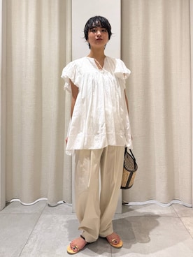「BABYLONE（バビロン）のコットンナイロンタックパンツ（その他パンツ）」を使った、のんさん（レディース・162cm）の夏コーディネート