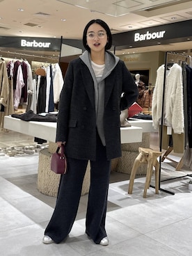 ECOウールツイルダブルジャケットを使った人気ファッション