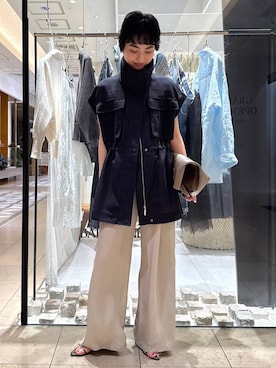 「BABYLONE（バビロン）のラインドロストパンツ（その他パンツ、ベージュ系）」を使った、のんさん（レディース・162cm）の春コーディネート