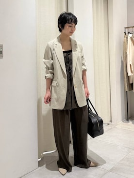 「BABYLONE（バビロン）のリネンライクシャンタンクロスジャケット（テーラードジャケット、ベージュ系）」を使った、のんさん（レディース・162cm）の春コーディネート