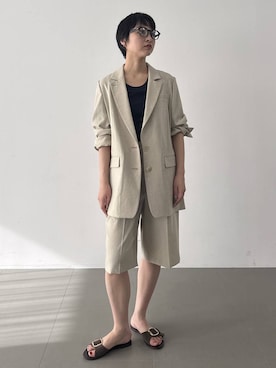 「BABYLONE（バビロン）のリネンライクシャンタンクロスジャケット（テーラードジャケット、ベージュ系）」を使った、のんさん（レディース・162cm）の春コーディネート