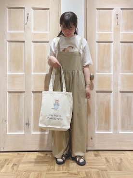 「Samansa Mos2（サマンサ モスモス）のアイテム（オールインワン・サロペット）」を使った、かわかみさん（レディース・161cm）の春コーディネート