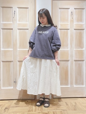 「オフホワイト」｜「アイテム（その他）」を使った、かわかみさん（レディース・161cm）の春コーディネート