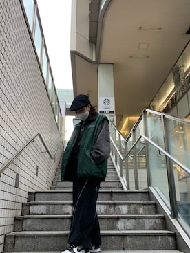 「BROKEN BASE（ブロークンベース）のアイテム（ハンチング/ベレー帽）」を使った、hnnさん（レディース・153cm）の冬コーディネート