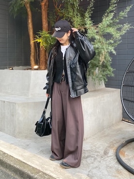 「アイテム（ライダースジャケット）」を使った、misaki☺︎さん（レディース・160cm）の冬コーディネート