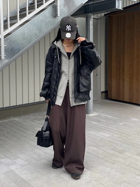 「アイテム（スラックス）」を使った、misaki☺︎さん（レディース・160cm）の秋コーディネート