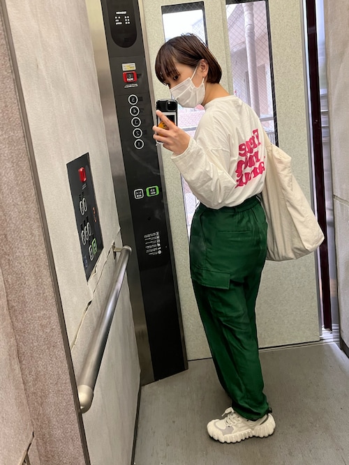 caco|BEAUTYYOUTH UNITED ARROWSのカーゴパンツを使ったコーディネート - WEAR caco|BEAUTYYOUTH UNITED ARROWSのカーゴパンツを使ったコーディネート - WEAR