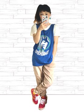 タンクトップを使った カラフル の人気ファッションコーディネート Wear