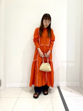 「SENSE OF PLACE by URBAN RESEARCH（センスオブプレイスバイアーバンリサーチ）のアイテム（シャツワンピース）」を使った、アイさん（レディース・157cm）の春コーディネート