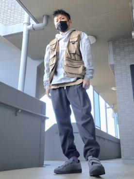 「アイテム（パーカー）」を使った、磨木師さん（メンズ・176cm・40代）の秋コーディネート