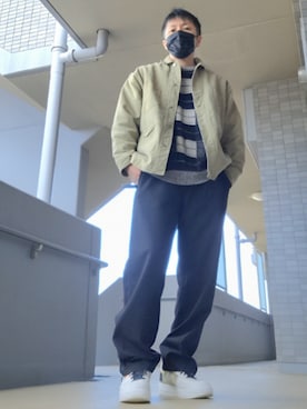 「アイテム（トップス）」を使った、磨木師さん（メンズ・176cm・40代）の冬コーディネート