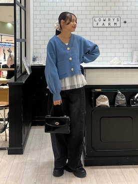 「アイテム（チョーカー）」を使った、こはるさん（レディース・167cm）の秋コーディネート