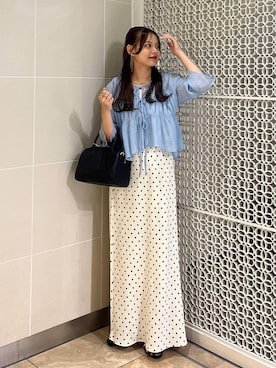「アイテム（チョーカー、ゴールド系）」を使った、こはるさん（レディース・167cm）の秋コーディネート