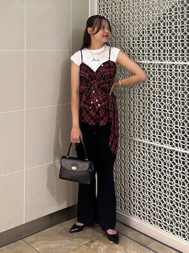 「アイテム（チョーカー）」を使った、こはるさん（レディース・167cm）の秋コーディネート