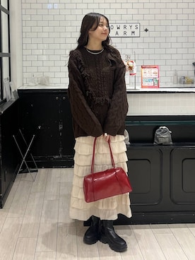 「アイテム（チョーカー）」を使った、こはるさん（レディース・167cm）の冬コーディネート