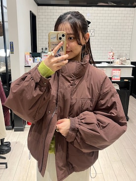 「アイテム（その他アウター、ブラウン系）」を使った、こはるさん（レディース・167cm）の秋コーディネート