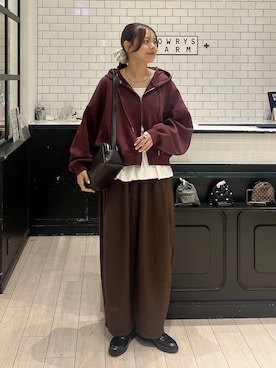「アイテム（チョーカー）」を使った、こはるさん（レディース・167cm・20代）の秋コーディネート