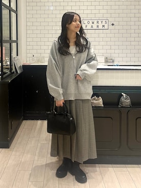 「アイテム（チョーカー）」を使った、こはるさん（レディース・167cm）の冬コーディネート