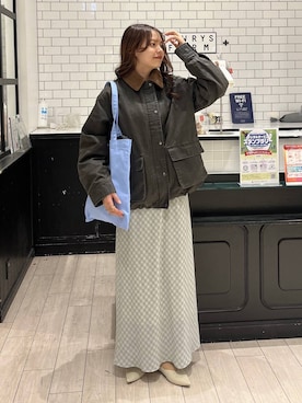 「LOWRYS FARM（ローリーズファーム）のニットパンプス 635642（パンプス、ホワイト系）」を使った、こはるさん（レディース・167cm）の春コーディネート