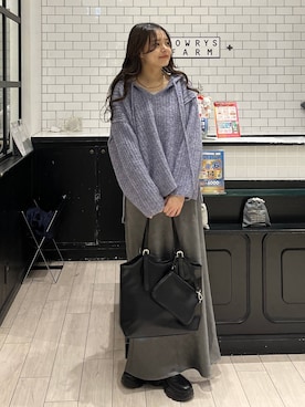 「アイテム（チョーカー）」を使った、こはるさん（レディース・167cm）の冬コーディネート