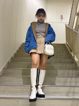 「アイテム（チャーム）」を使った、MIUさん（レディース・158cm）の秋コーディネート