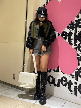 「チャイナシャツ」｜「アイテム（ジャケット/アウター）」を使った、MIUさん（レディース・158cm）の秋コーディネート